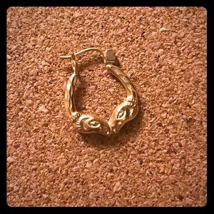 14 K SINGLE ram earring.